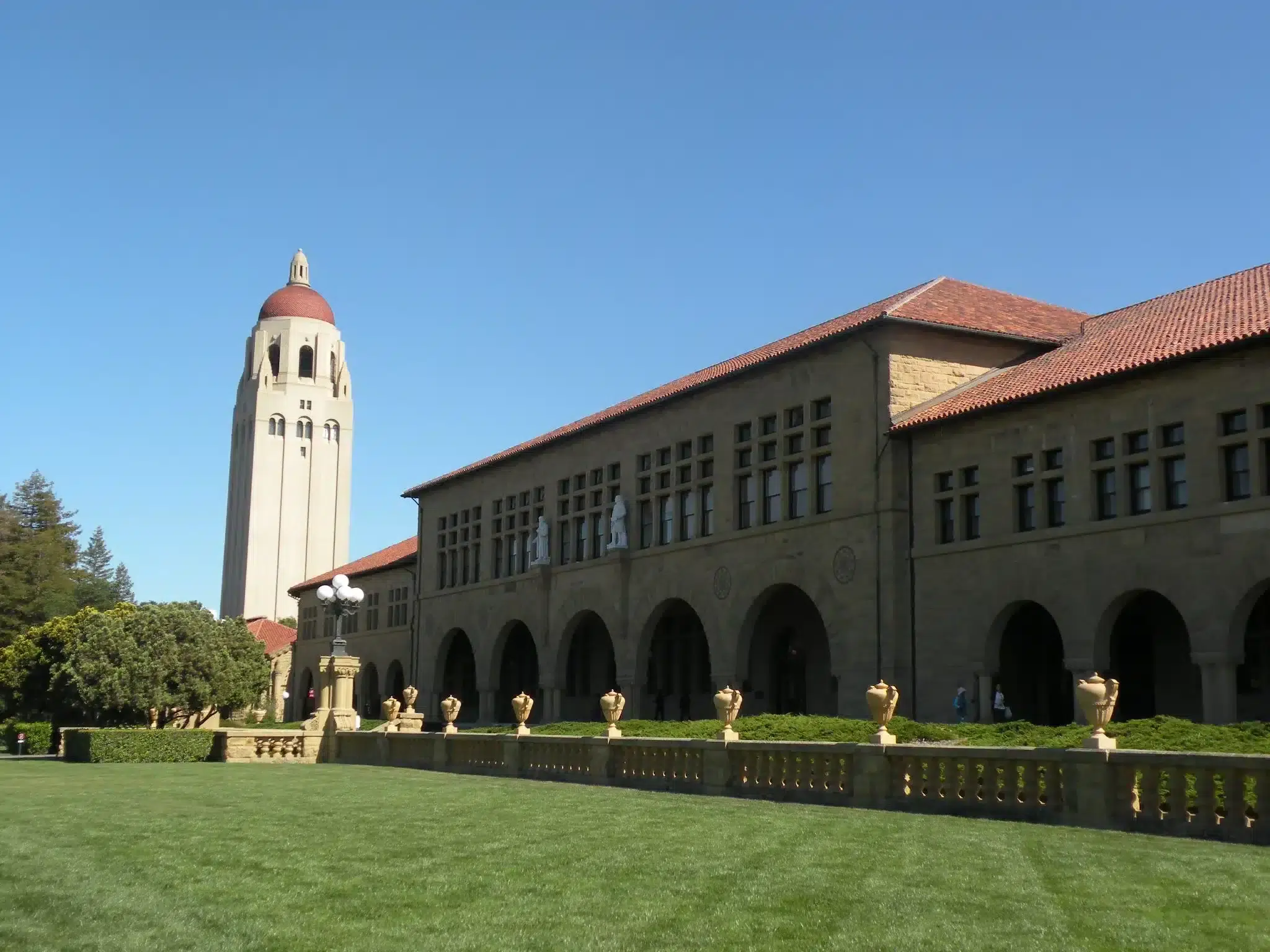 StartPage Business: Hoover Tower Institute